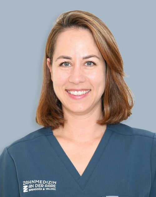 Portrait von Prophylaxeassistentin Cinzia Hayoz