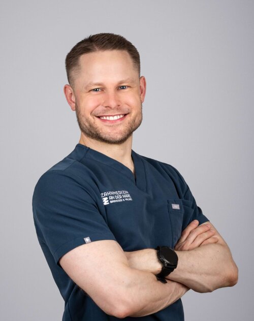 Portrait von Zahnarzt Christoph Schmidt