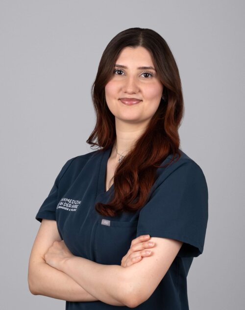 Portrait von Dentalassistentin Blerta Redzepi